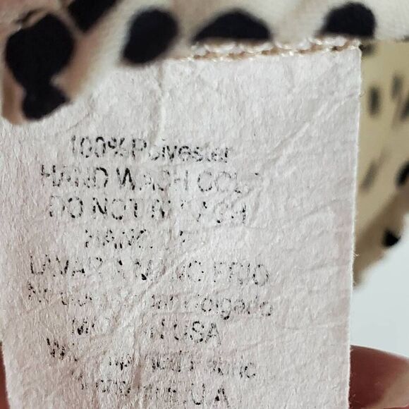 GeeGee Small white/Black Polka-dot Top - Picture 3 of 5